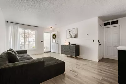 1705 Riverwood Drive #79, Burnsville, MN 55337 - Photo 4