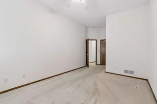 4143 Arbor Ln, Eagan, MN 55122 - Photo 24