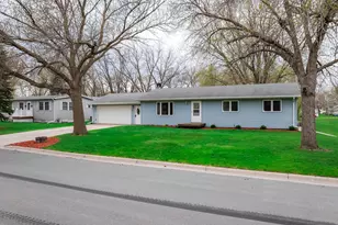 330 8th St E, Hector, MN 55342 - Photo 2
