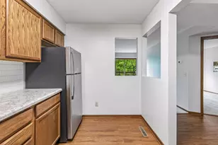 4165 Hilltop Point, Eagan, MN 55123 - Photo 10