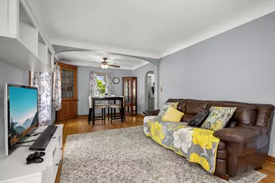 209 Robie Street W, Saint Paul, MN 55107 - Photo 6