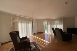 2114 Jannsen Ct, Menomonie, WI 54751 - Photo 8
