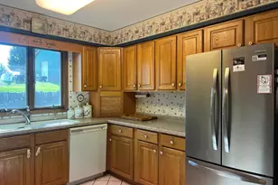 2114 Jannsen Ct, Menomonie, WI 54751 - Photo 14
