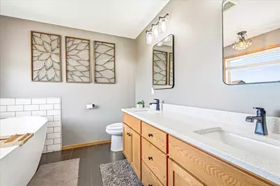 5230 Kali Court NE, Albertville, MN 55301 - Photo 16