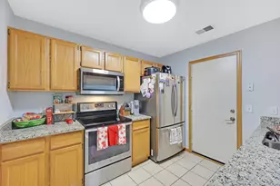 4254 Meghan Ln, Eagan, MN 55122 - Photo 14