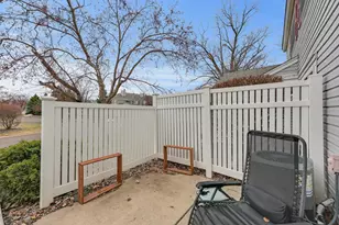 4254 Meghan Ln, Eagan, MN 55122 - Photo 6