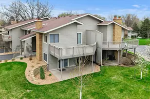 6978 W 84th St Cir, Bloomington, MN 55438 - Photo 2