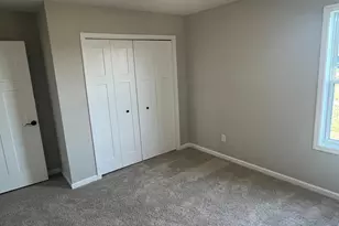 3790 Thrush St, Shakopee, MN 55379 - Photo 10