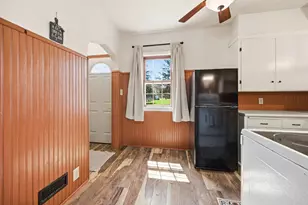 528 Harmony Ln SW, Hutchinson, MN 55350 - Photo 8