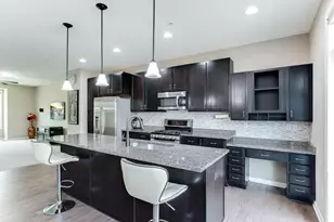 8934 SW Village Loop, Chanhassen, MN 55317 - Photo 2