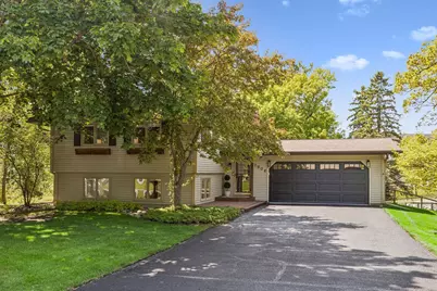 1906 Yorkshire Avenue S, Hopkins, MN 55305 - Photo 44