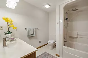 4540 Wellington Ln N, Plymouth, MN 55442 - Photo 54