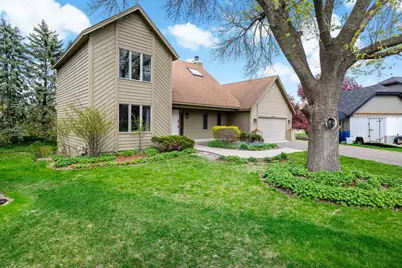 4540 Wellington Lane N, Plymouth, MN 55442 - Photo 4