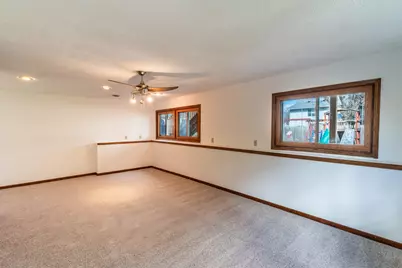 9724 Washburn Avenue N, Brooklyn Park, MN 55444 - Photo 6