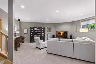 612 Park View Ct, Hudson, WI 54016 - Photo 32