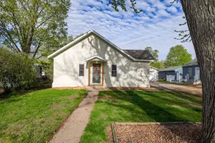 219 S Cedar St, Belle Plaine, MN 56011 - Photo 26