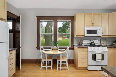 1240 McKnight Road N, Maplewood, MN 55119 - Photo 10