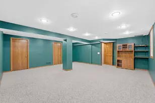 5386 Emerald Way, Apple Valley, MN 55124 - Photo 40