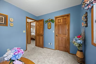 1221 Bradford Street SE, Hutchinson, MN 55350 - Photo 20