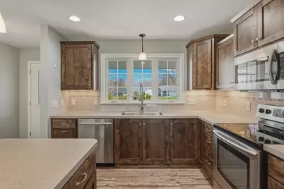 31023 Magnolia Ridge Way, Lindstrom, MN 55045 - Photo 10