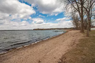 34931 Northview Rd, Battle Lake, MN 56515 - Photo 6