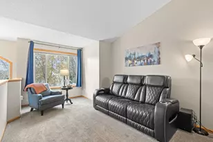 10055 Somerset Ln, Monticello, MN 55362 - Photo 2