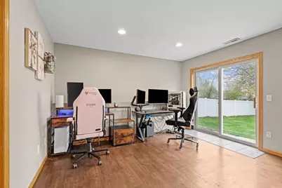 10055 Somerset Lane, Monticello, MN 55362 - Photo 16