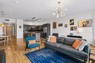 215 10th Ave S, Minneapolis, MN 55415 - Photo 10