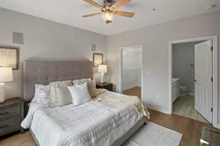 553 S 10th St, Minneapolis, MN 55404 - Photo 16
