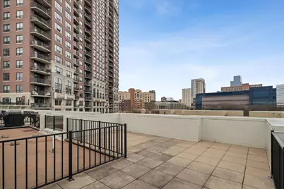 553 S 10th Street, Minneapolis, MN 55404 - Photo 40