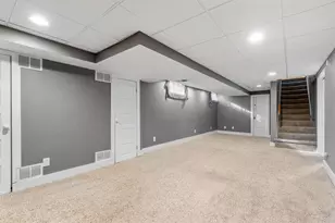 2300 McKinley Street NE, Minneapolis, MN 55418 - Photo 20