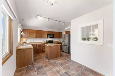 13955 Yosemite Court, Savage, MN 55378 - Photo 12