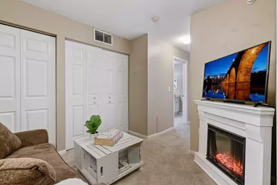 680 N 2nd Street #114, Minneapolis, MN 55401 - Photo 16