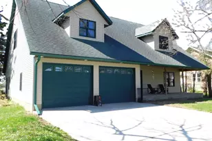 79 1st Ave S, Wood Lake, MN 56297 - Photo 2