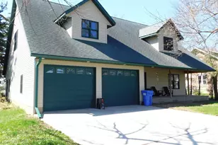 79 1st Ave S, Wood Lake, MN 56297 - Photo 2