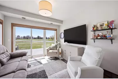 2817 35th Street S, Moorhead, MN 56560 - Photo 8