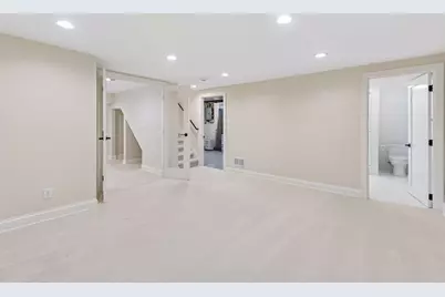 2520 Lynn Avenue S, Saint Louis Park, MN 55416 - Photo 22