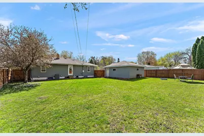 63 Ferndale Street N, Maplewood, MN 55119 - Photo 4