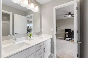 11238 Kingsview Ln N, Maple Grove, MN 55369 - Photo 32