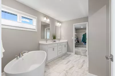 11238 Kingsview Lane N, Maple Grove, MN 55369 - Photo 28