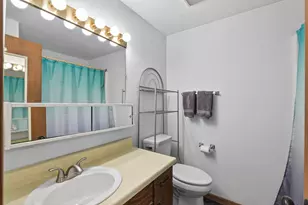 852 Woodgate Dr, Vadnais Heights, MN 55127 - Photo 14