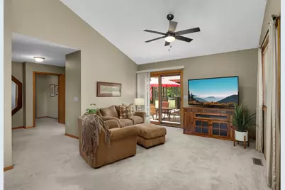 1255 Doe Circle, White Bear Lake, MN 55110 - Photo 16