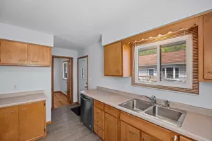 8120 Wentworth Ave S, Bloomington, MN 55420 - Photo 22
