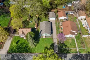 8120 Wentworth Ave S, Bloomington, MN 55420 - Photo 4