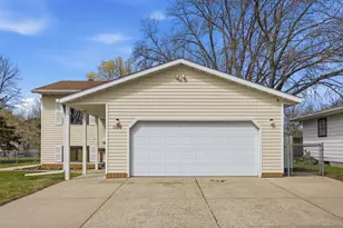 1109 9th St N, Moorhead, MN 56560 - Photo 44