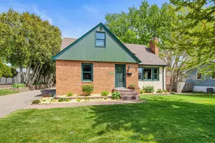 1420 Winnetka Ave N, Golden Valley, MN 55427 - Photo 1