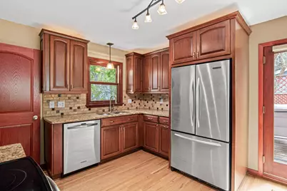 1420 Winnetka Avenue N, Golden Valley, MN 55427 - Photo 8