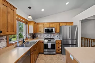 920 W State St, Belle Plaine, MN 56011 - Photo 22
