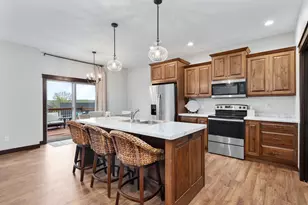 6442 Burr Oak Ln, Eau Claire, WI 54703 - Photo 2