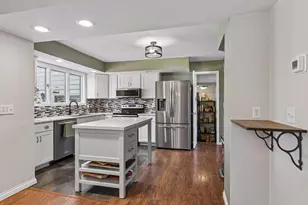 3970 Yorktown Ln N, Plymouth, MN 55441 - Photo 8
